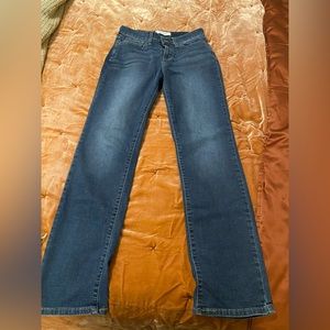 Levi Women's Modern Straight Jeans